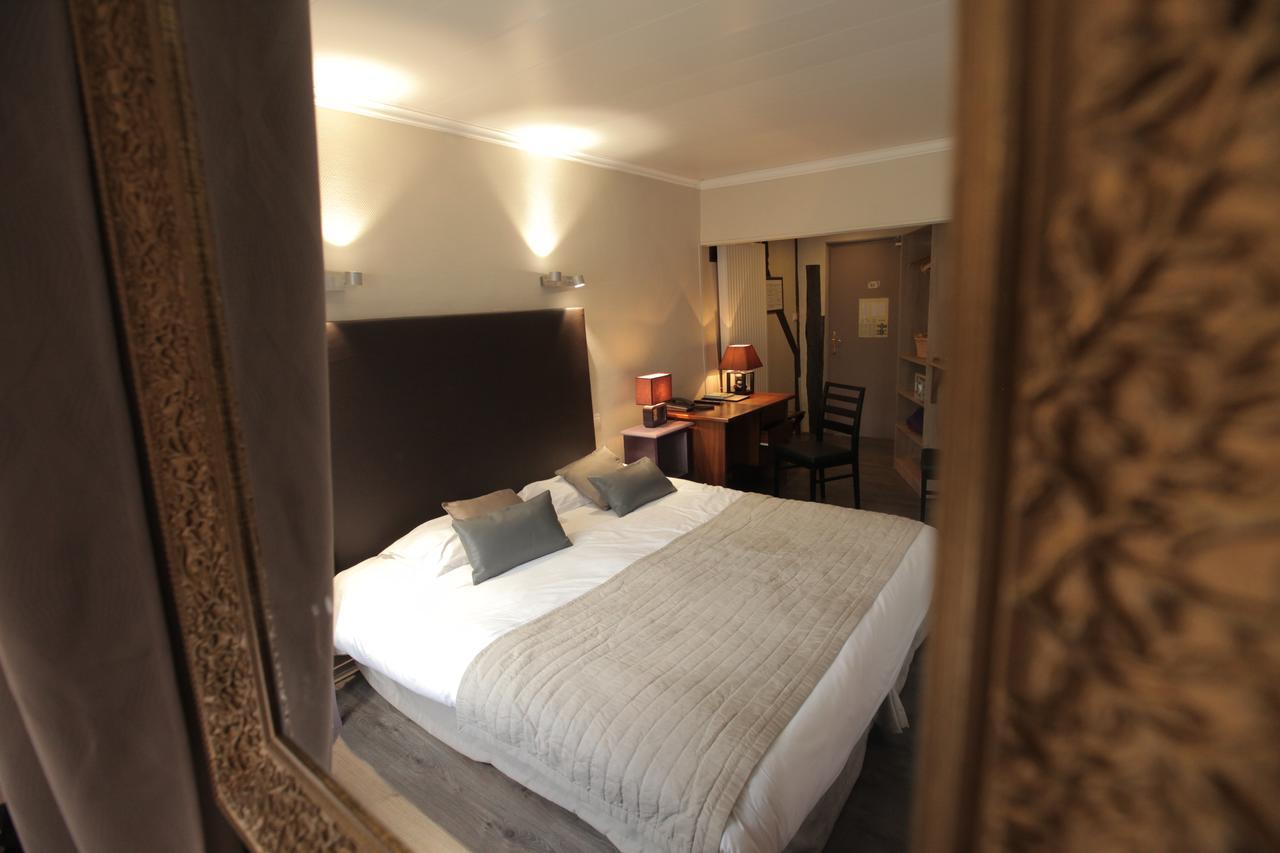 Auberge La Pomme De Pin Hotel Senonches Eksteriør billede